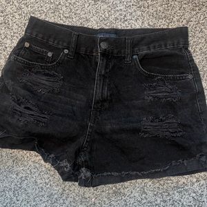 Black jean shorts Aeropostale mom shorts size 6